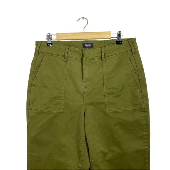 NYDJ Size 10 Pants Utility Cargo Chico Green High Waist Lift Tuck Pockets - Picture 3 of 11